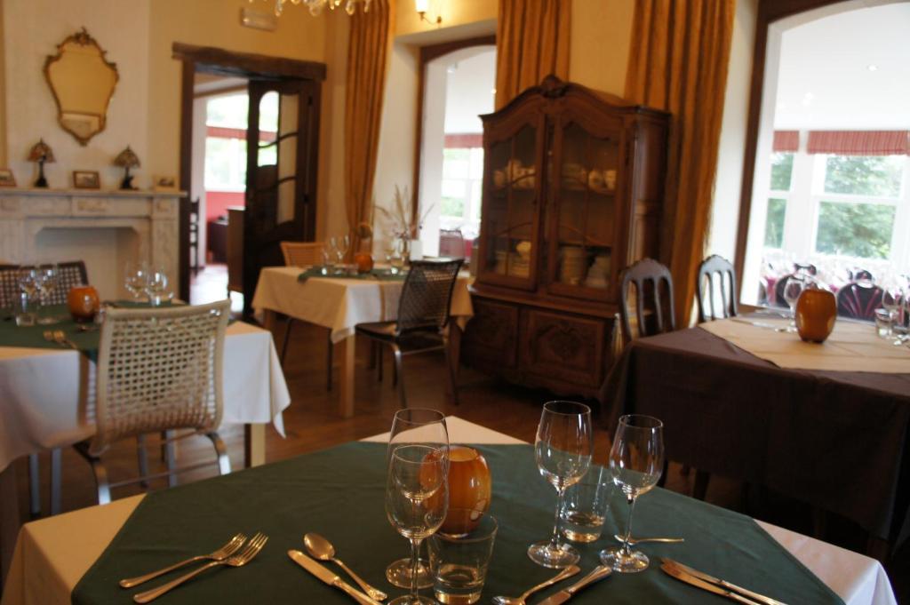 Hostellerie La Maison De Maitre Arbrefontaine Экстерьер фото